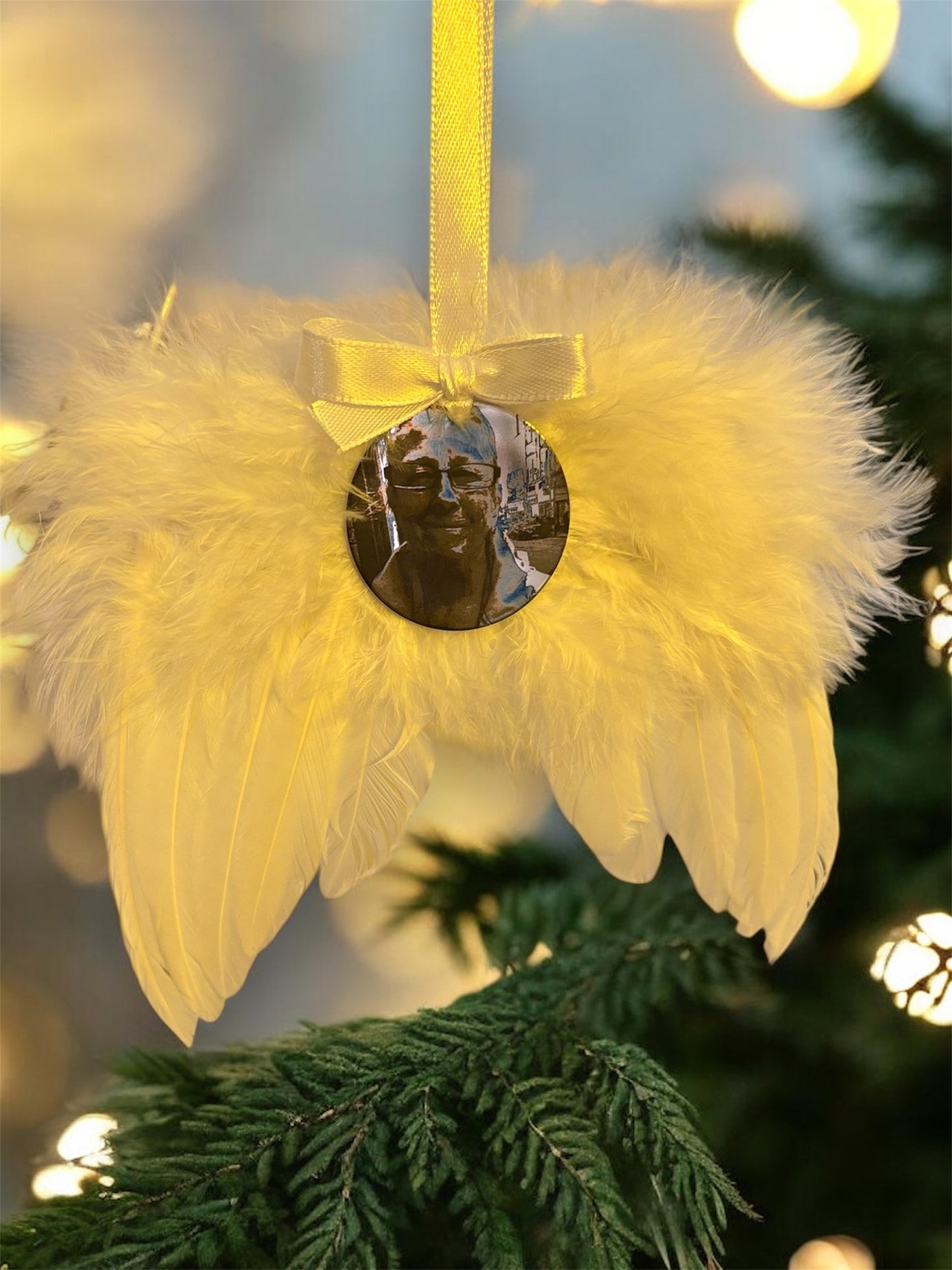 Angel wings engraved hanging decoration