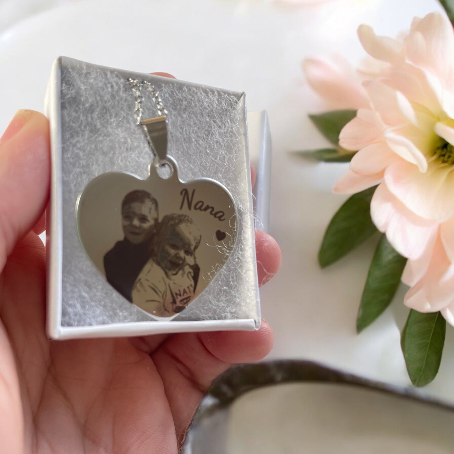 Engraved heart necklace