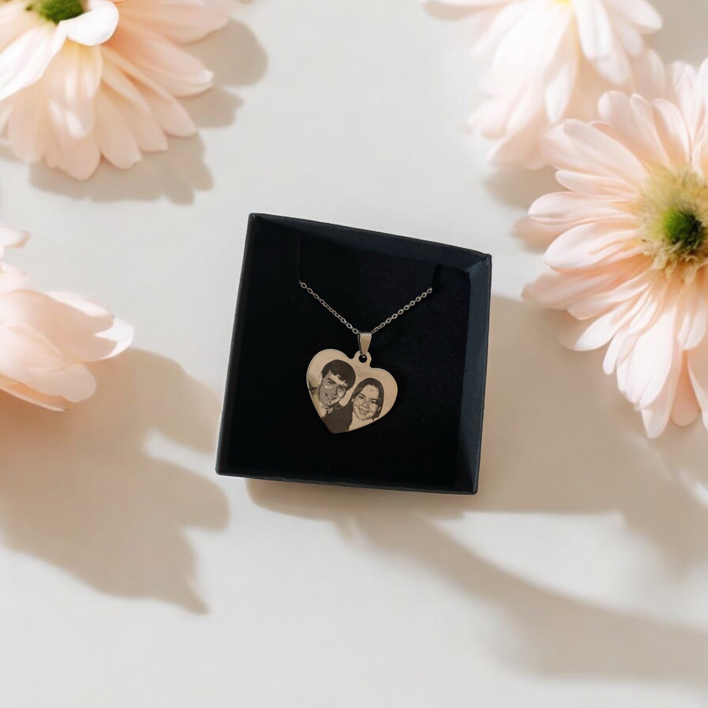 Engraved heart necklace