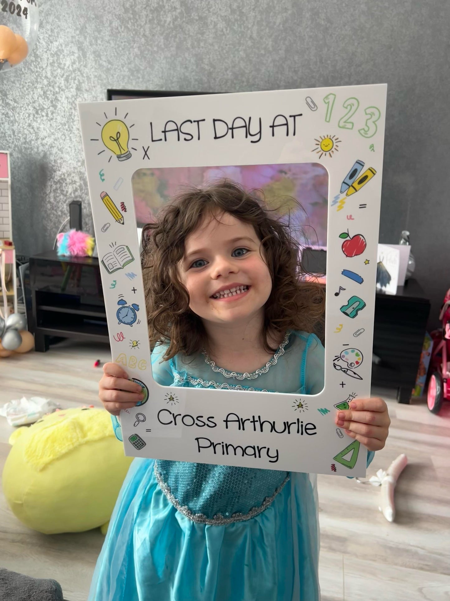 SELFIE FRAMES - Acrylic sign