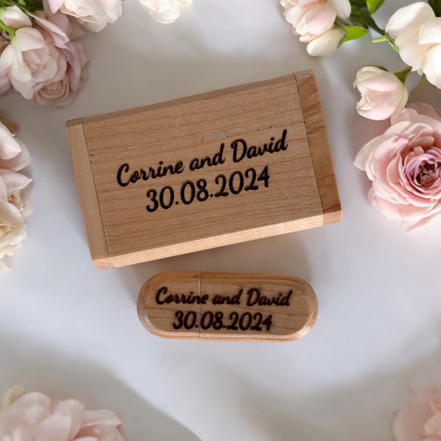 Engraved USB box