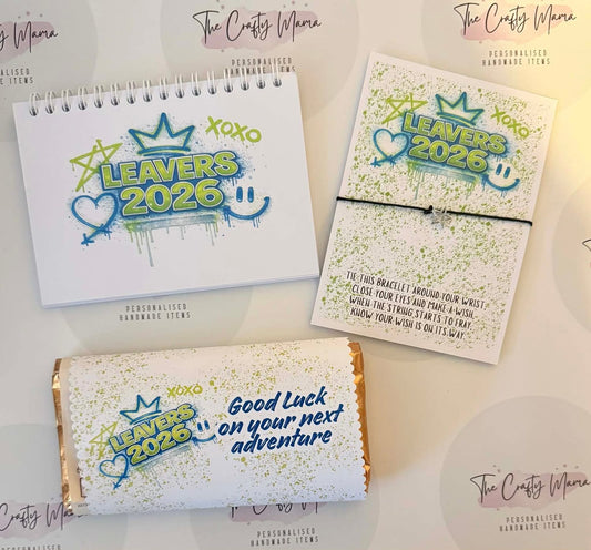 Leavers gift set with book and bracelet