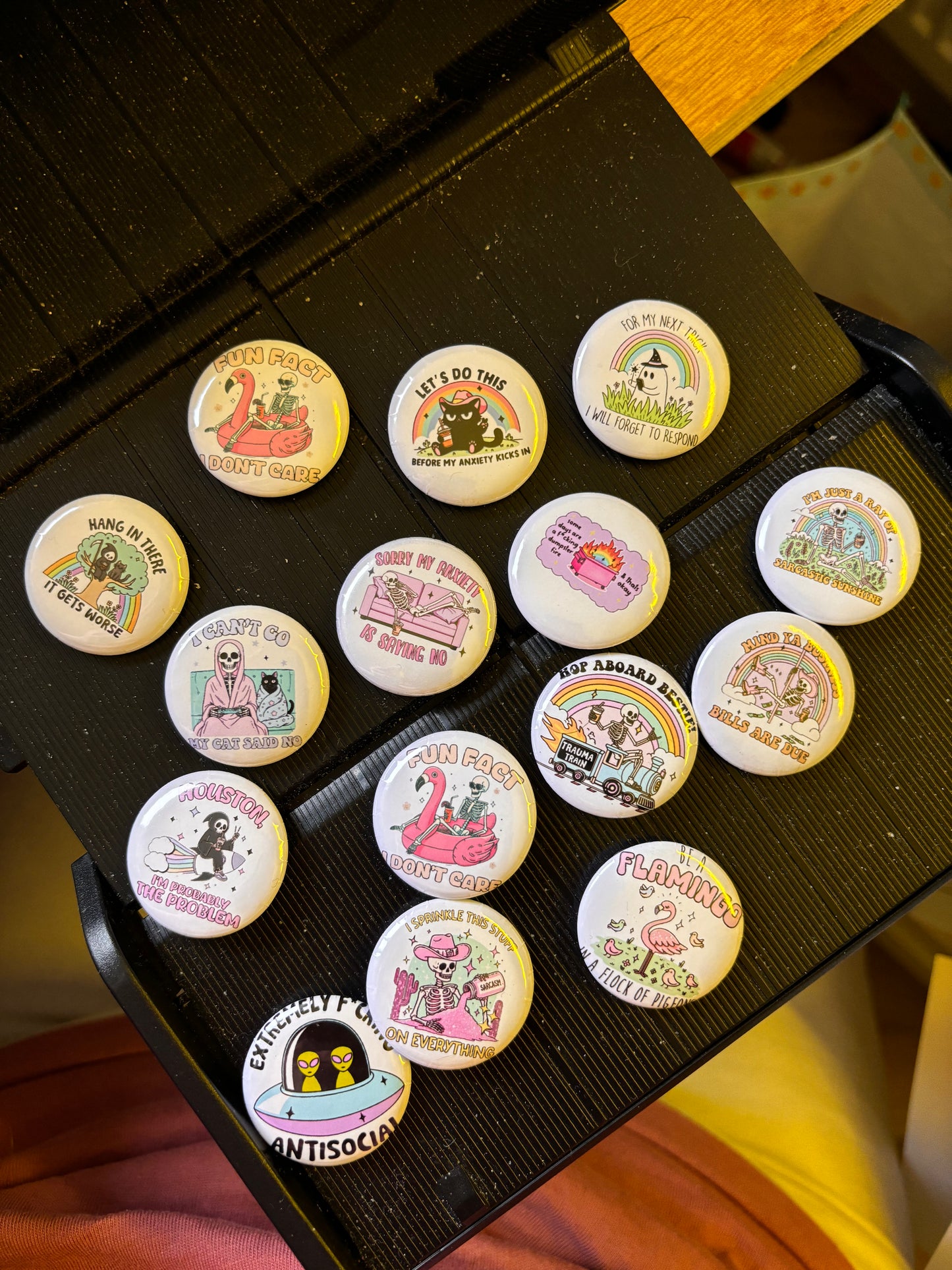 6 mystery badges